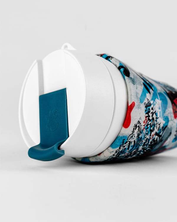 Coffee mug in urban printing by GOAT STORY